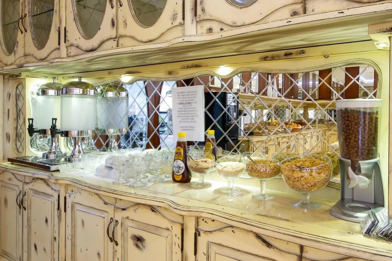 Pousada Italia Eleganza Campos do Jordão Mini-hôtel